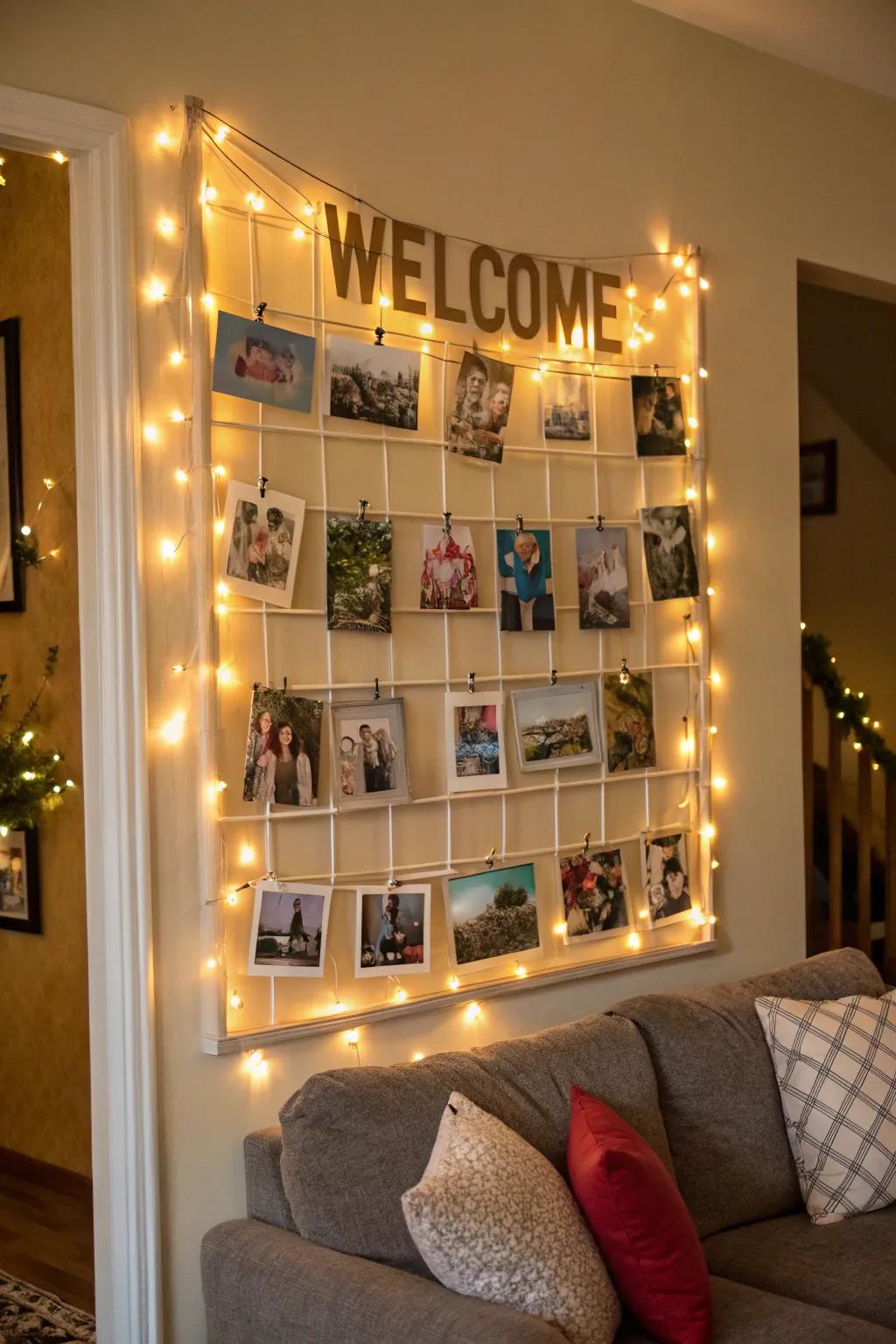 Personalize your greeting with family chronicles.