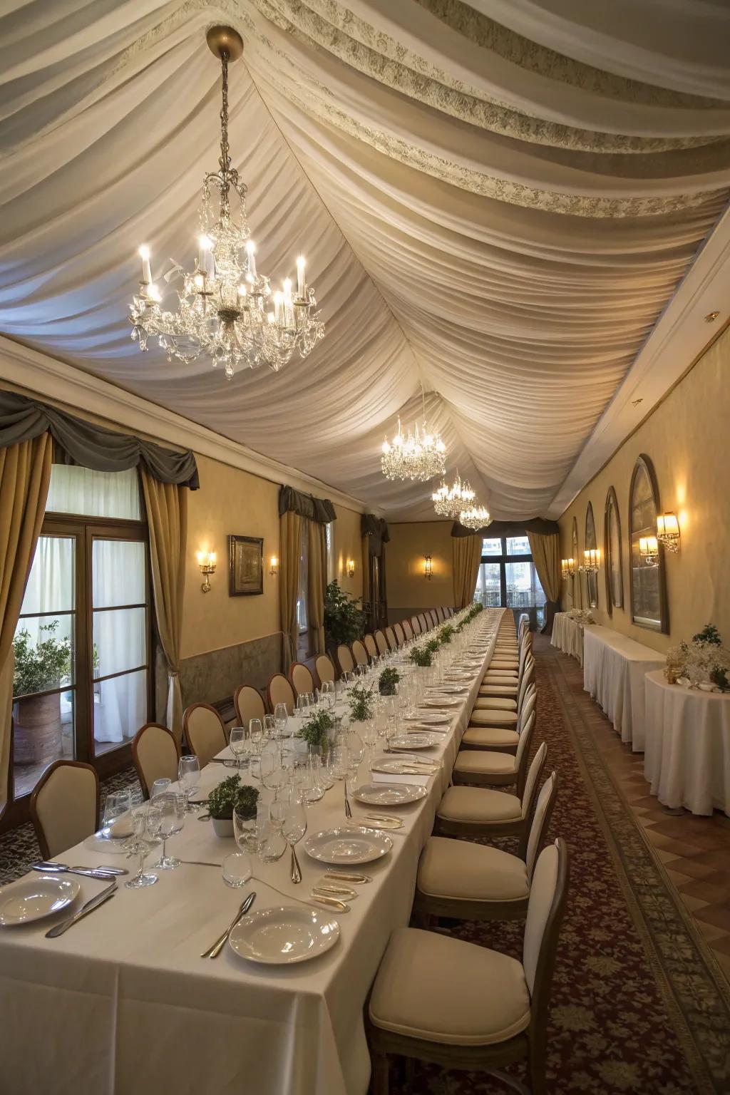 Enhance your mealtime area with elegant textile cloths.