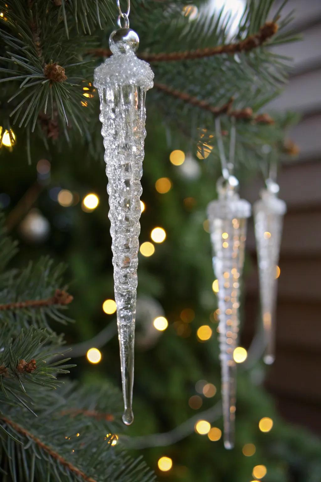 Silver icicle ornaments for an icy, elegant design.