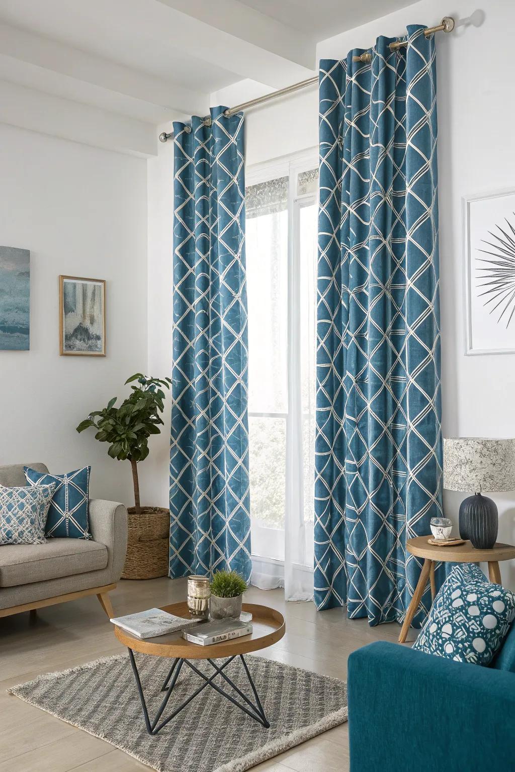 Tessellated patterns on azure window coverings append a modern twist and heighten visual intrigue in this contemporary gathering space.