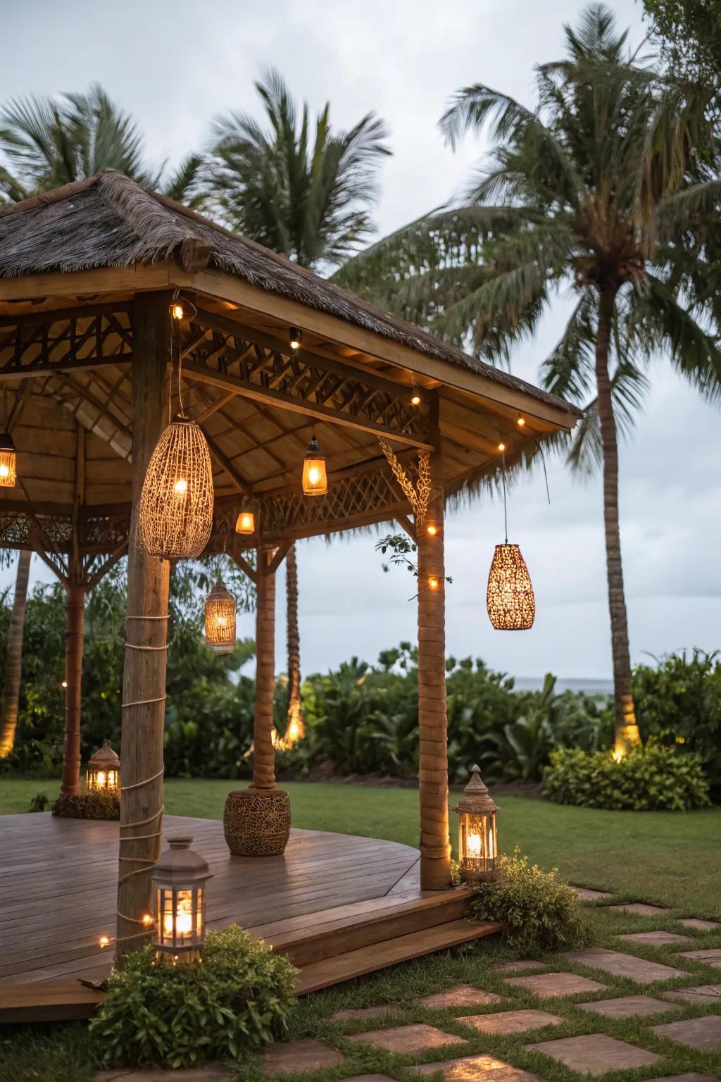 Bamboo lights append a natural and tropical impression to any environment.