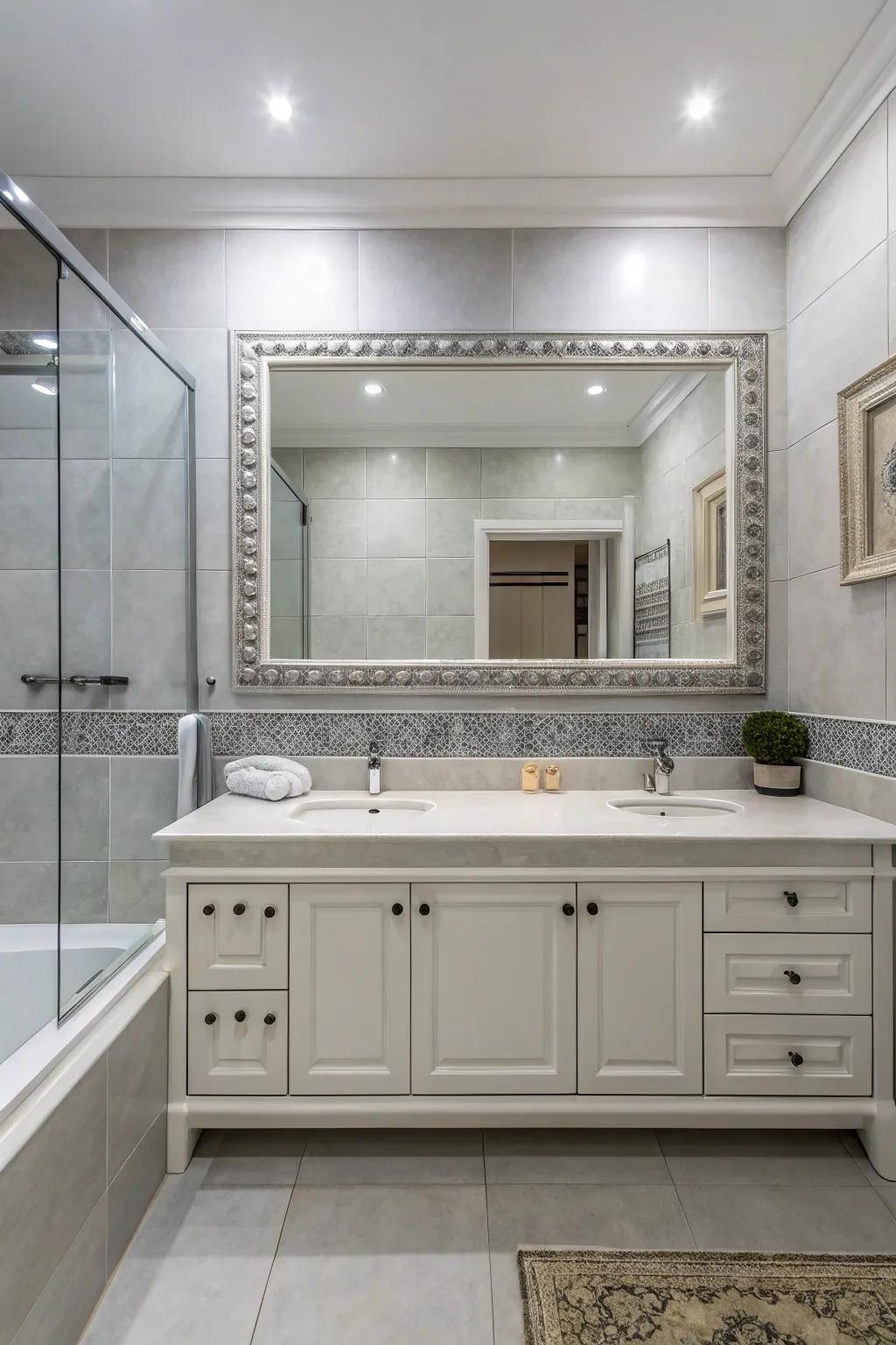 Mirrors enhance light and area, creating an expansive sensation.