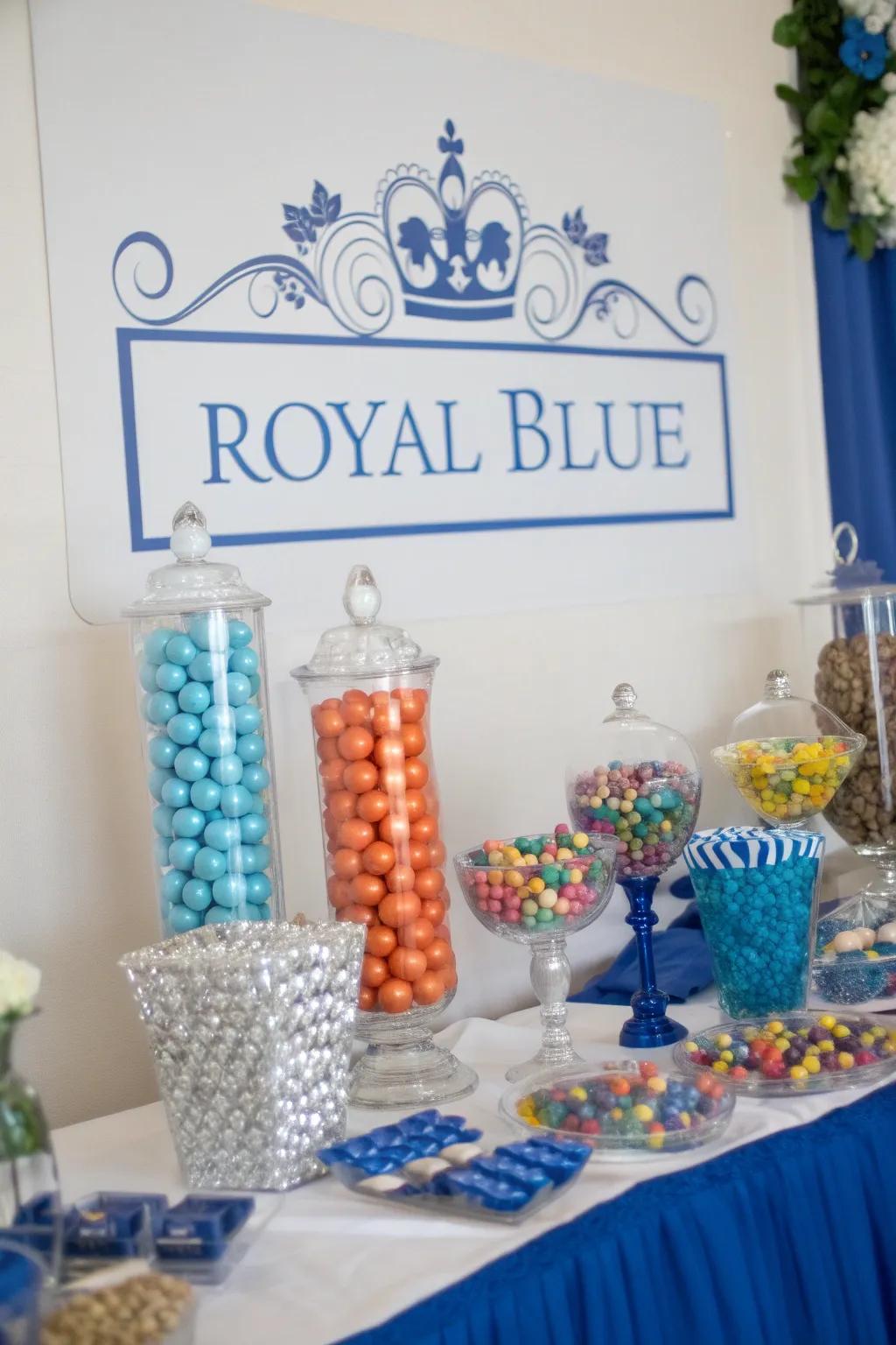 Creative signage enhancing the sweets table experience.