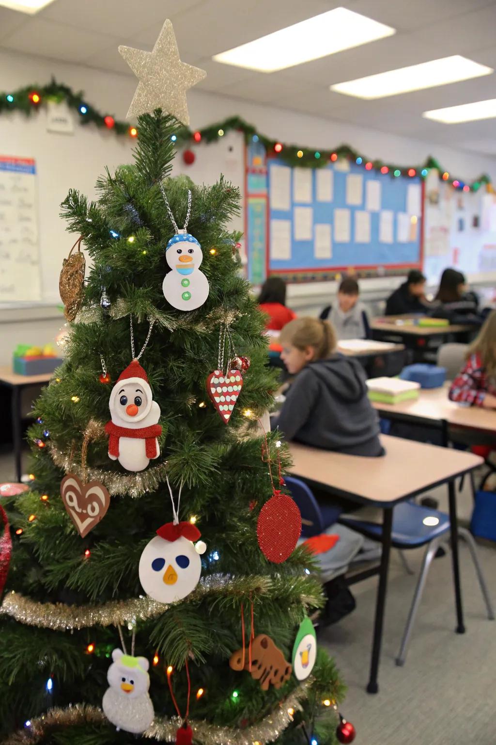 A thematic holiday tree showcasing winter fauna decorations