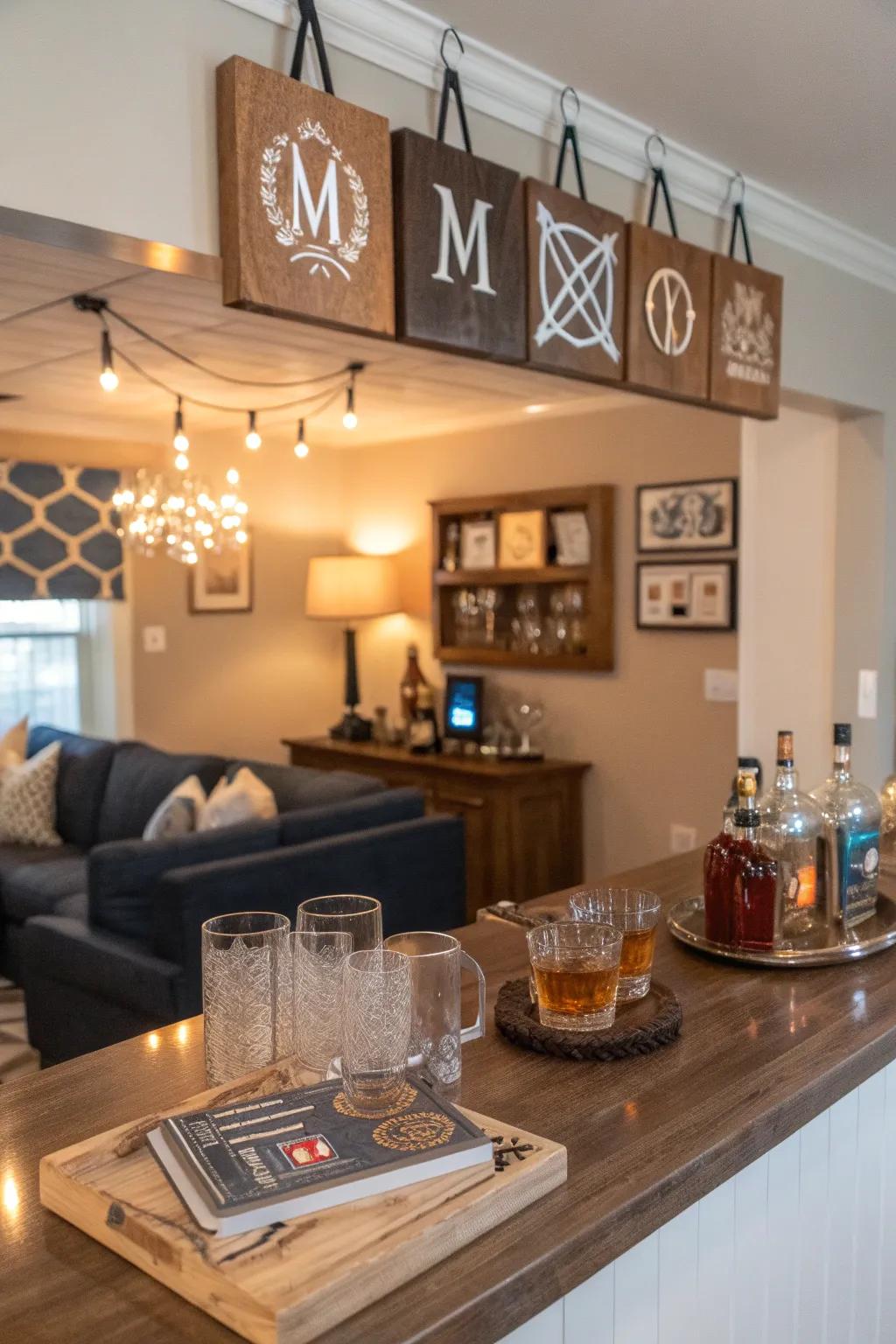 Bespoke constituents individualize and augment the allure of a domestic bar.