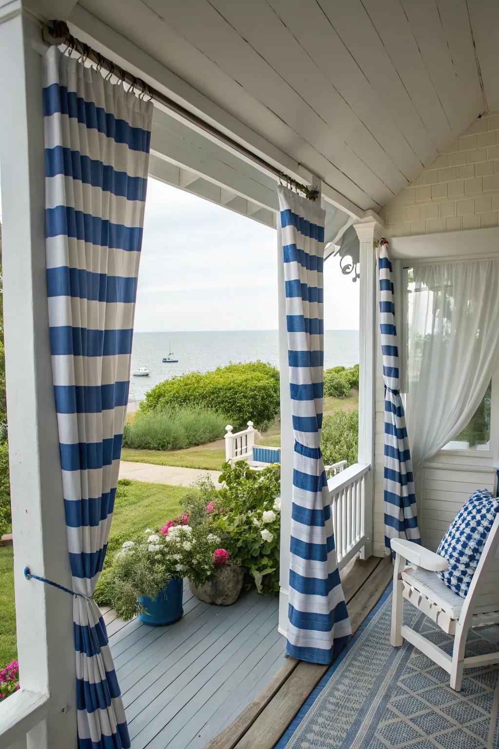 Nautical-themed draperies inspire a serene seaside atmosphere.