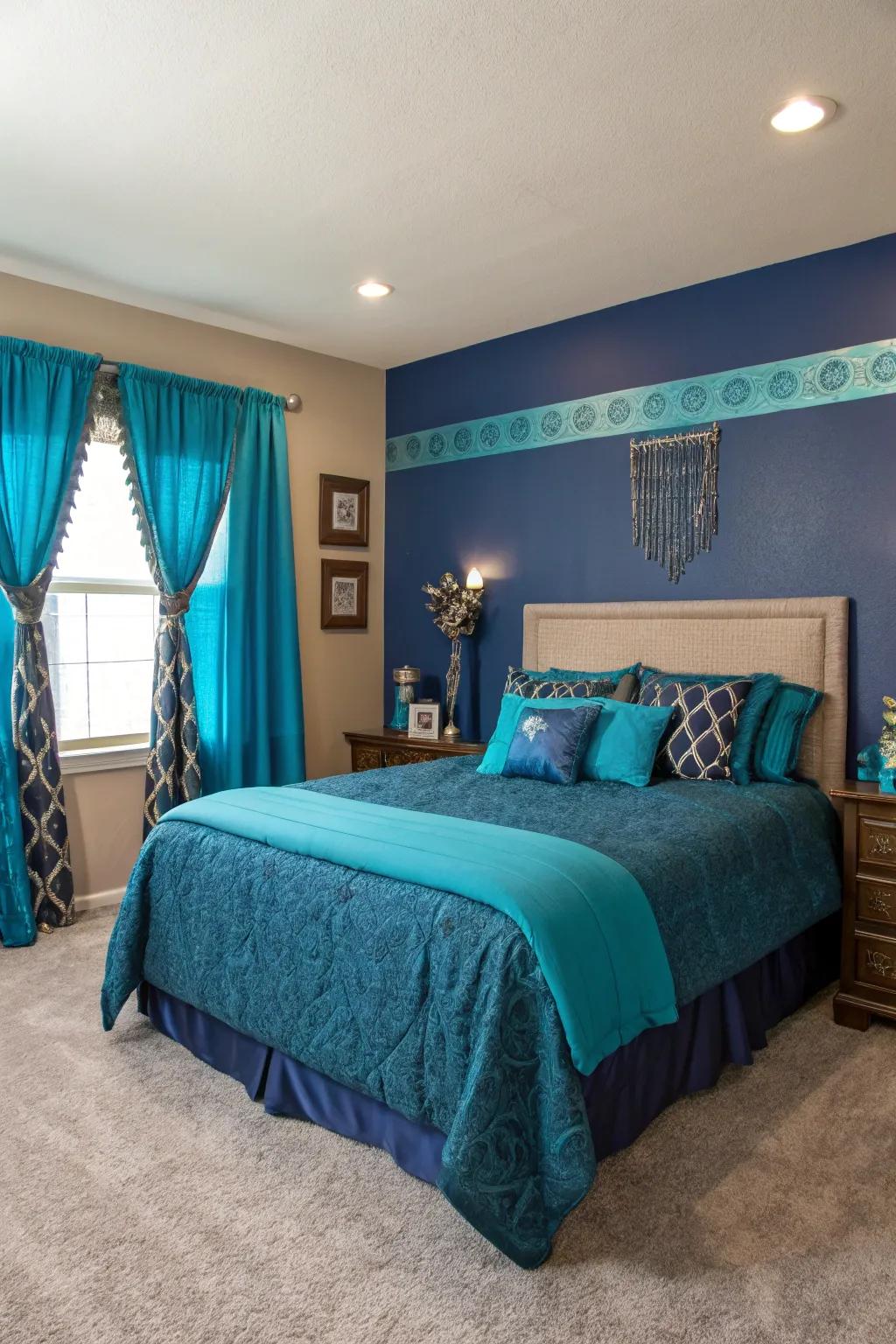 Aquamarine highlights add a vibrant twist to the sapphire blue-themed bedroom.