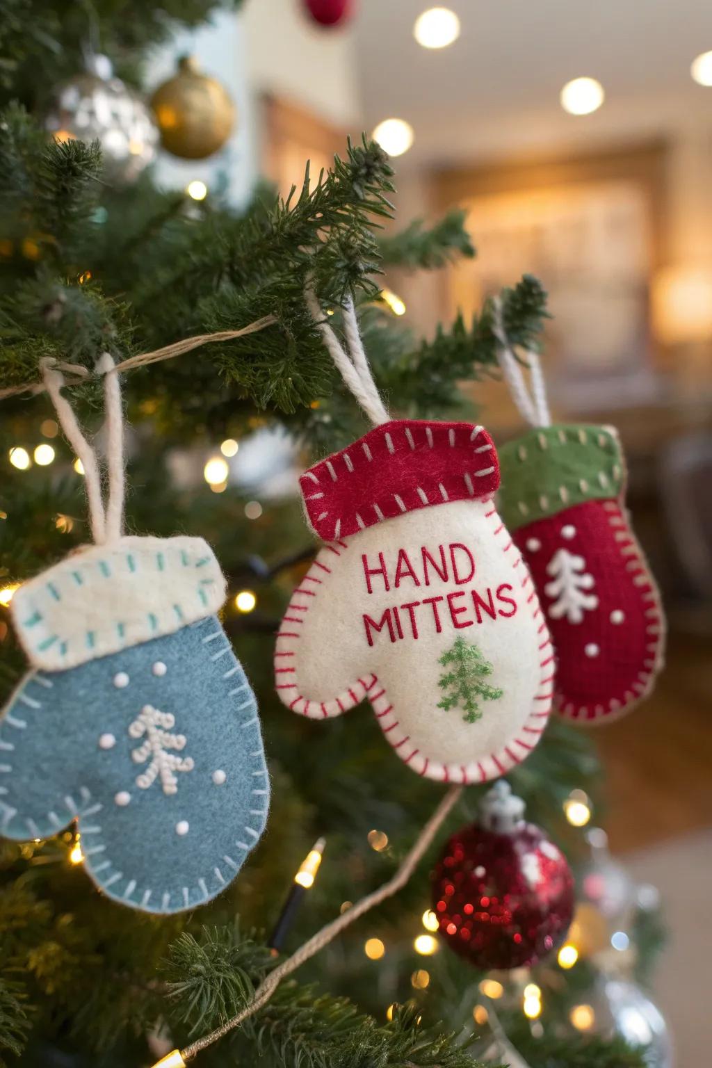 Charming felt glove festoon infusing an inviting impression into the festive ornamentation.