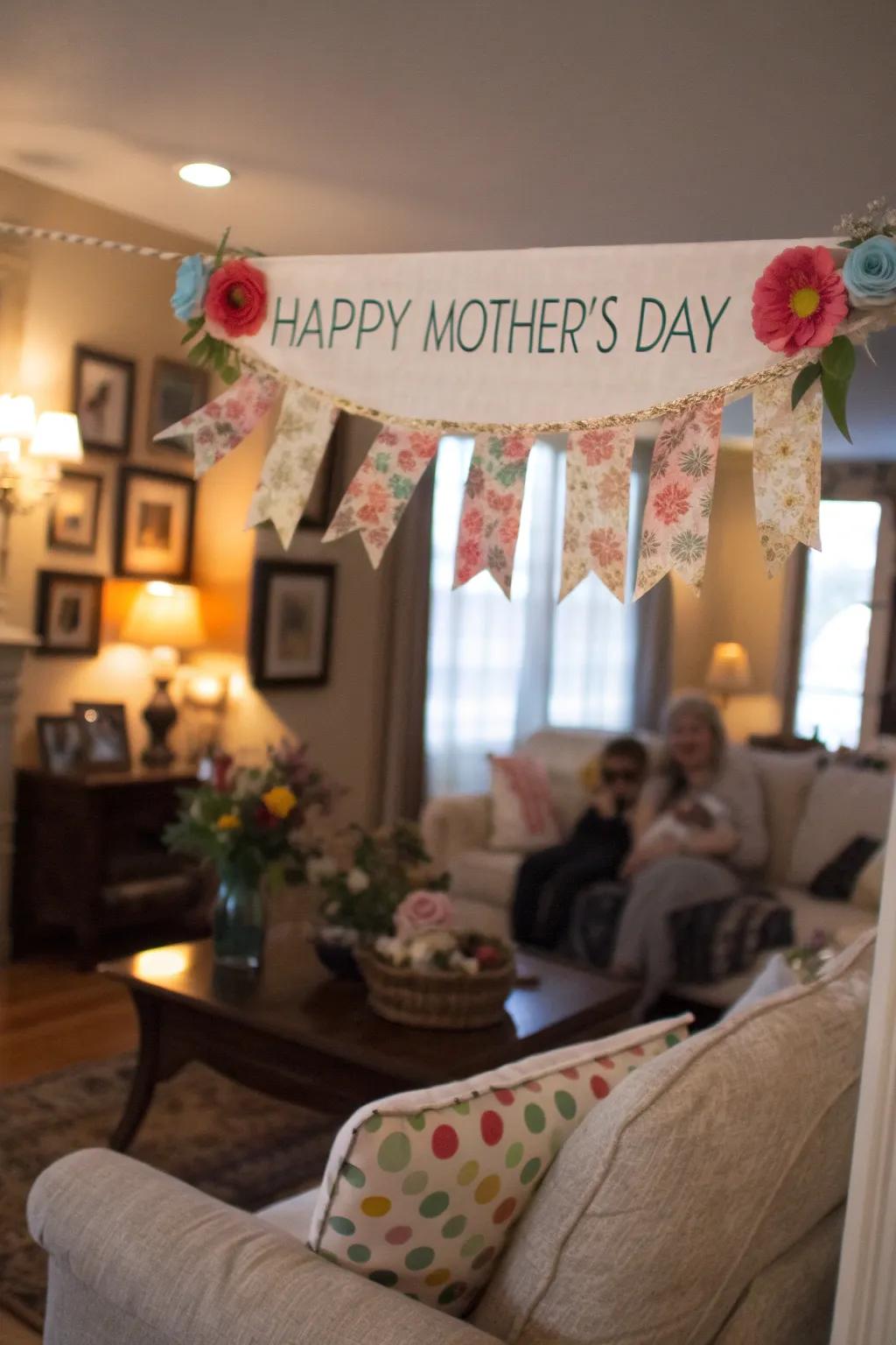 A personalized banner brings a genuine and affectionate touch to the decor.