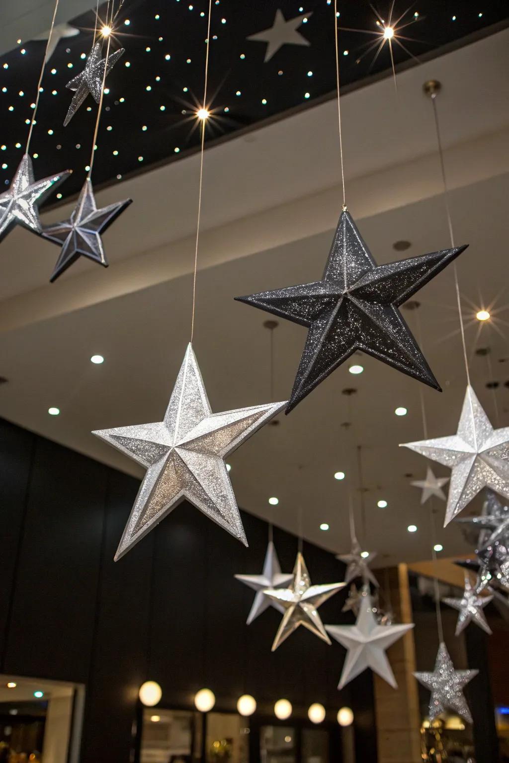 Glimmering star-shaped adornments for a captivating ambiance.