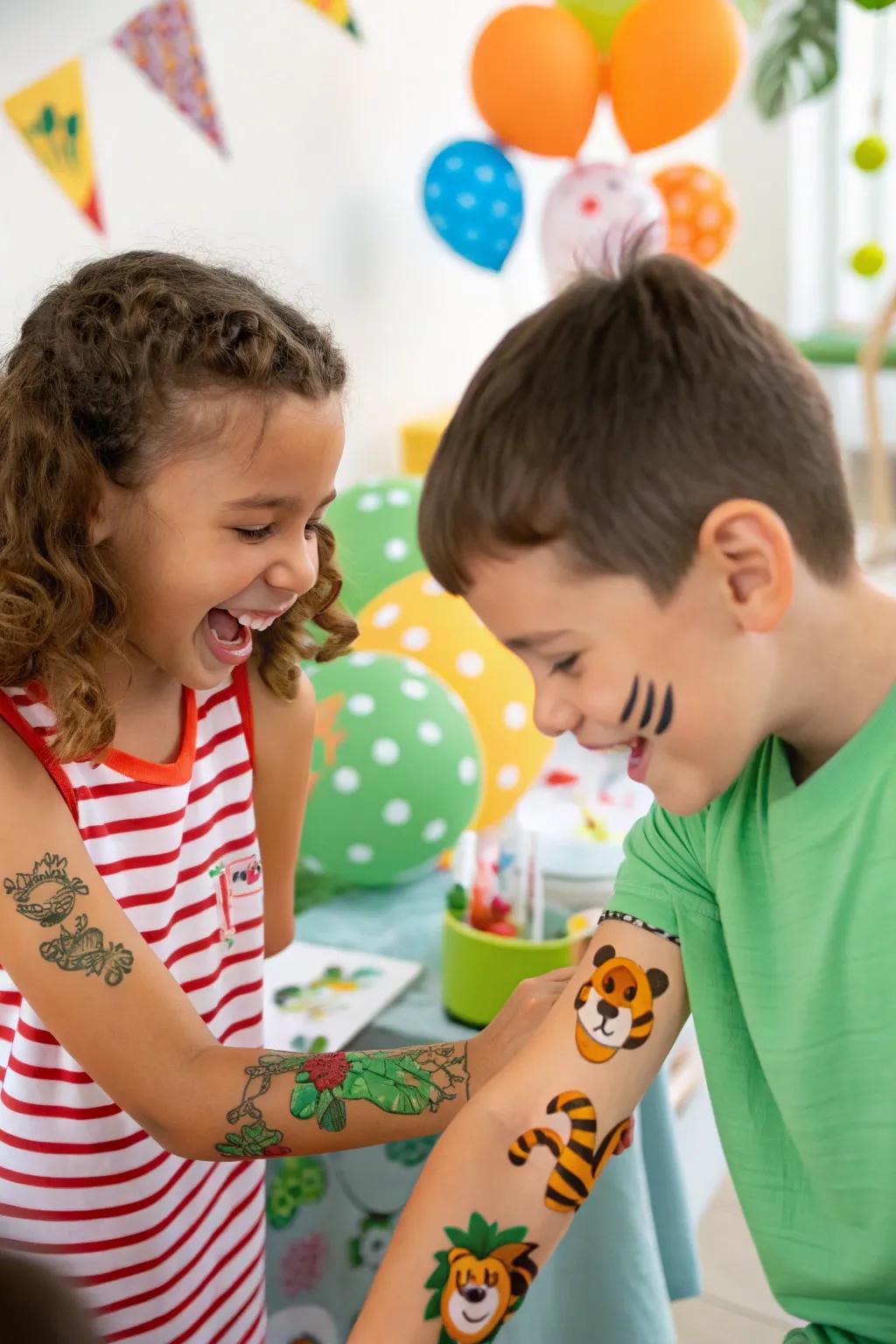 Jungle-inspired provisional marks enhance amusement to the celebration.