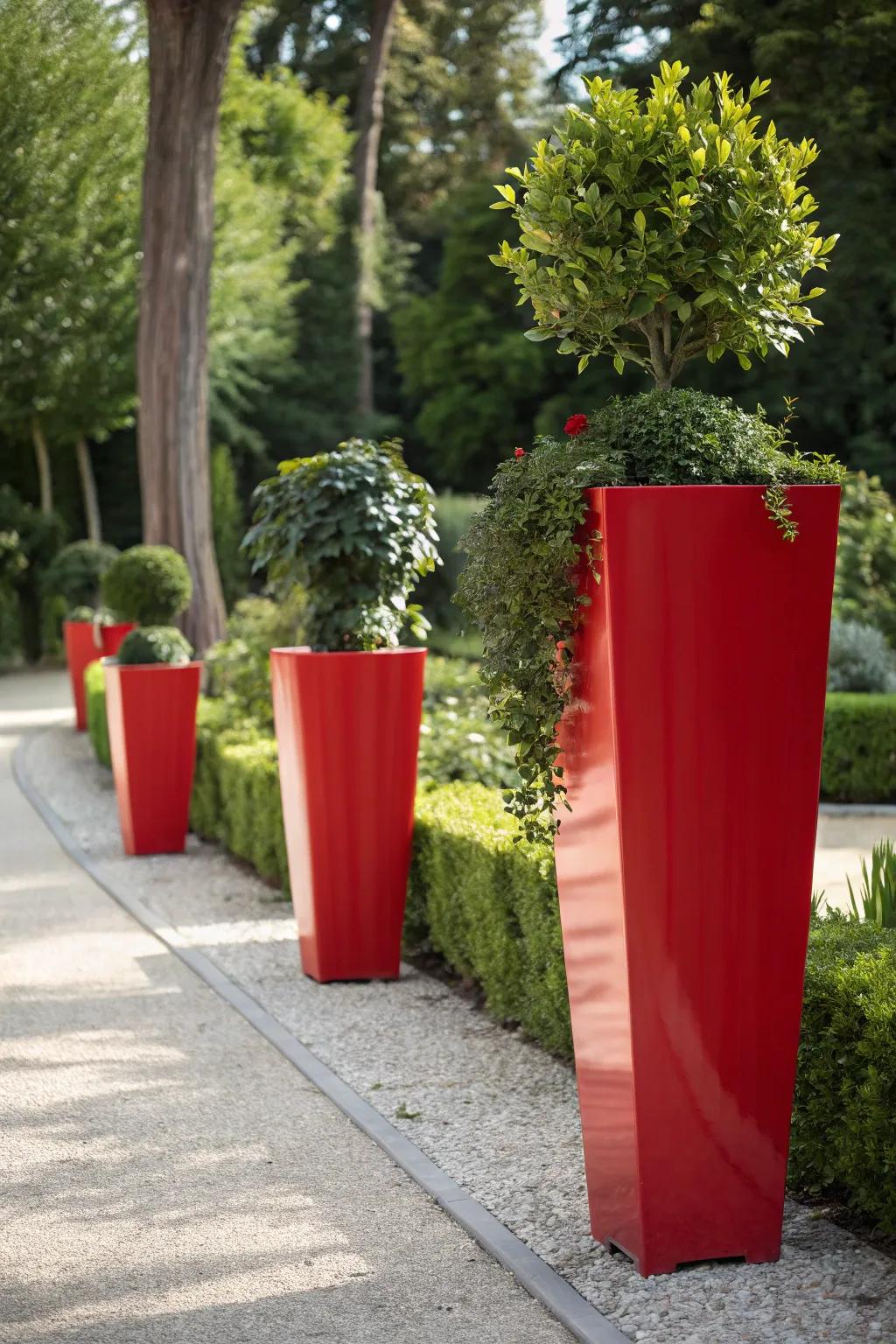 Create a visual impact with vivid, contrasting hues in your garden.