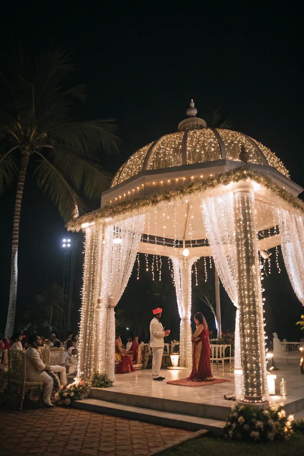 Fairy illumination engendering a dreamy atmosphere surrounding the mandap.