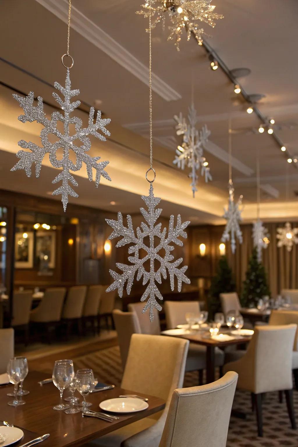 Metallic snowflakes infuse a glamorous element into any festivity.