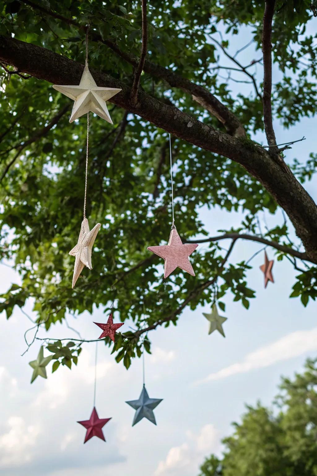 Illuminate your garden via shimmering suspended asterisks.