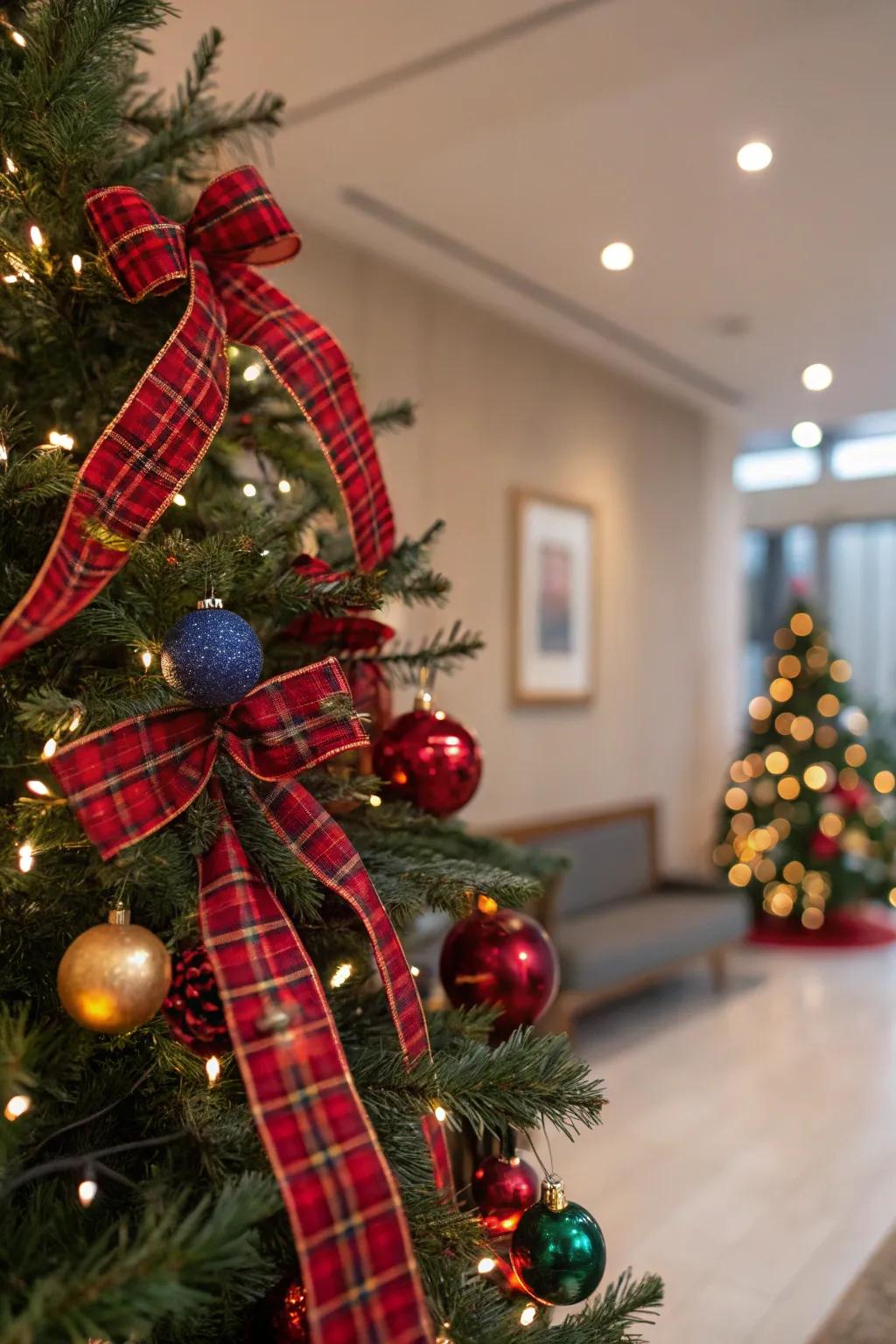 Cozy Christmas tree featuring scarlet tartan patterns