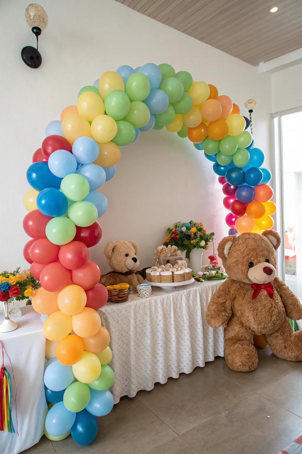 A joyful table garland with balloons and stuffed bears.