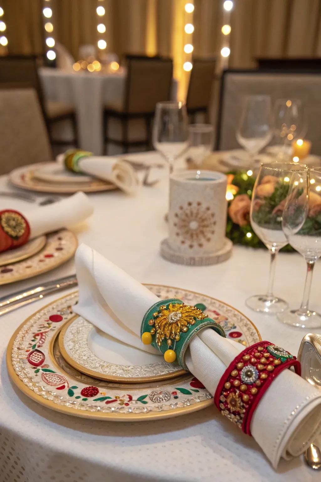 Festive linen accents add a playful note.