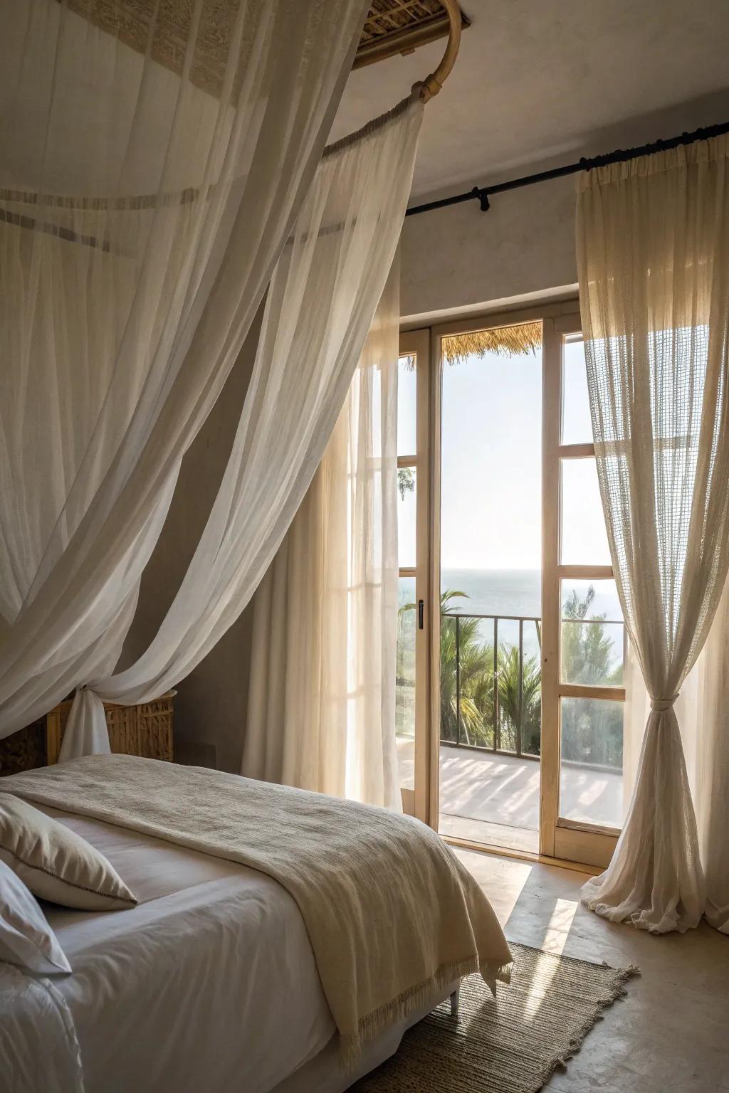 Light fabrics create an open and airy atmosphere.