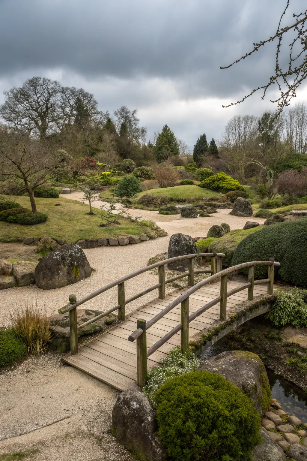Elegant Small Japanese Gardens for UK Settings